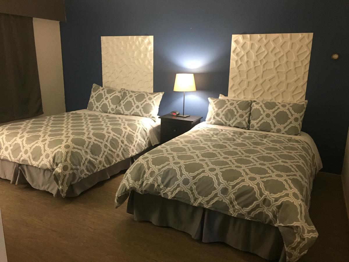 Hamilton Hotel Уилямс Лейк Екстериор снимка