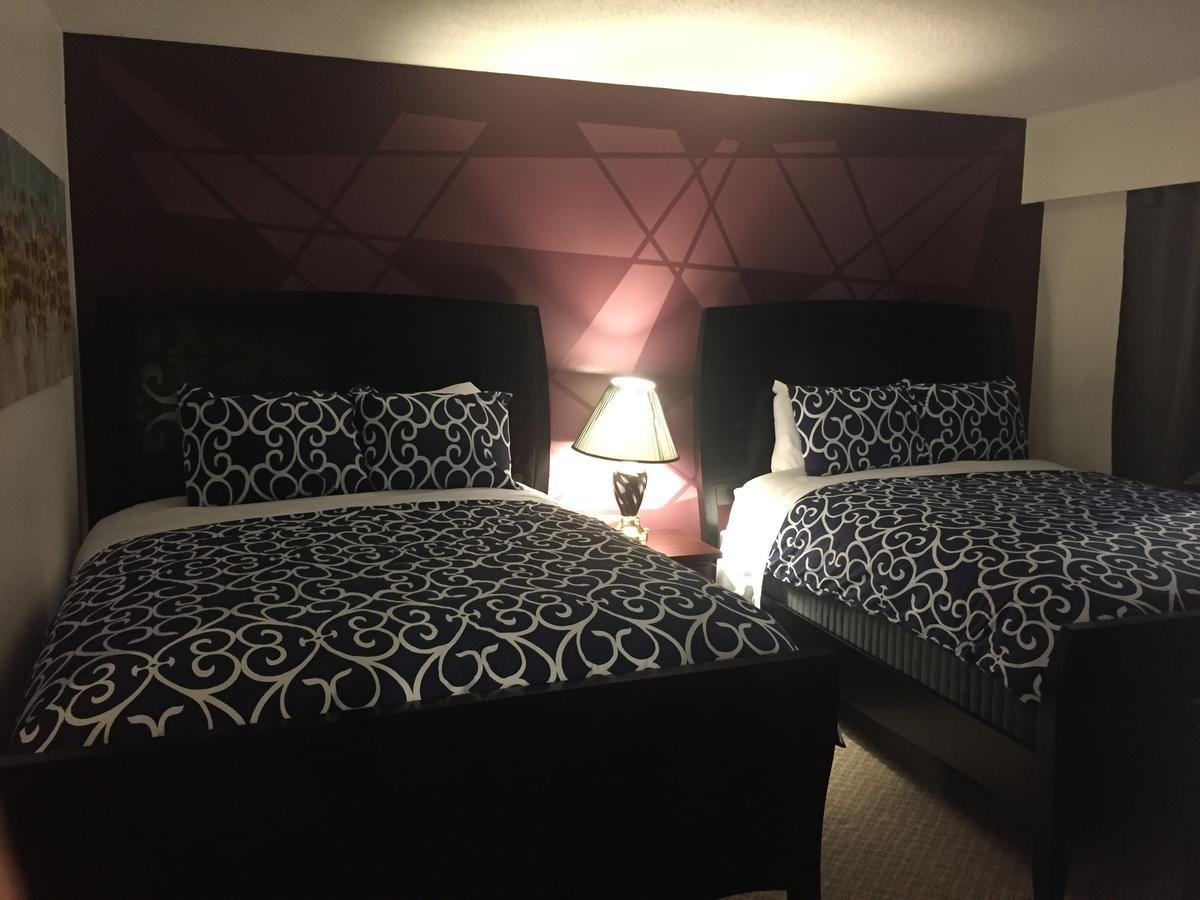Hamilton Hotel Уилямс Лейк Екстериор снимка